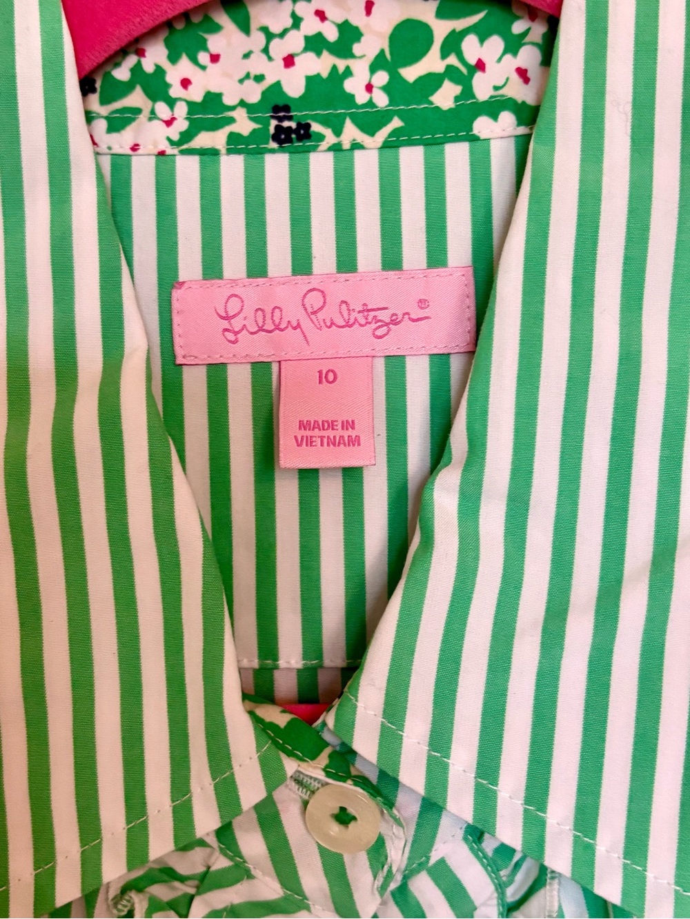 Lilly Pulitzer green striped button down shirt Sz 10 - Picture 2 of 5